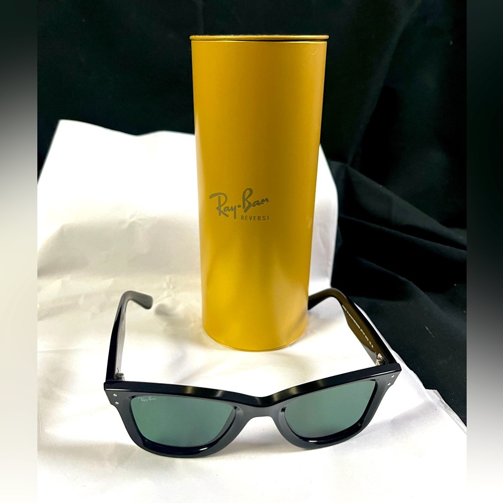 Ray-Ban Reverse Wayfarer Square Black Dark Green Ray Ban Sunglasses NWOT